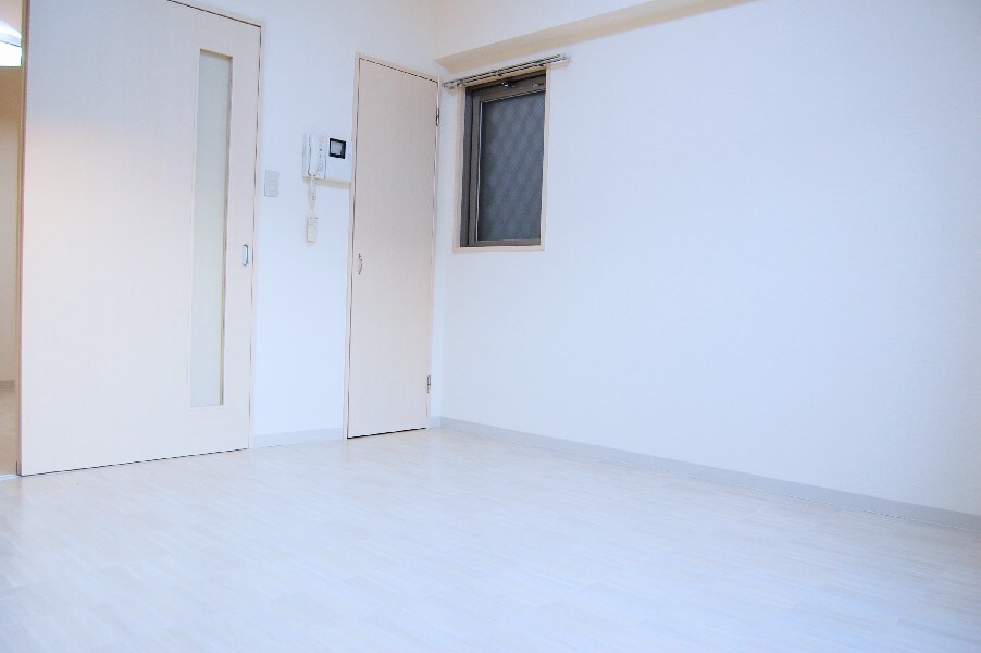 プライムコート栄生の物件内観写真