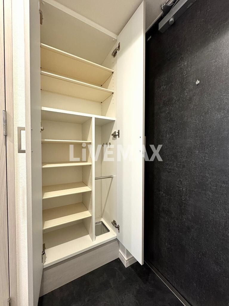 ディアレイシャス名古屋太閤通Ⅲの物件内観写真