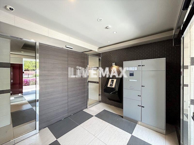 FRENCIA NOIE名駅の物件外観写真