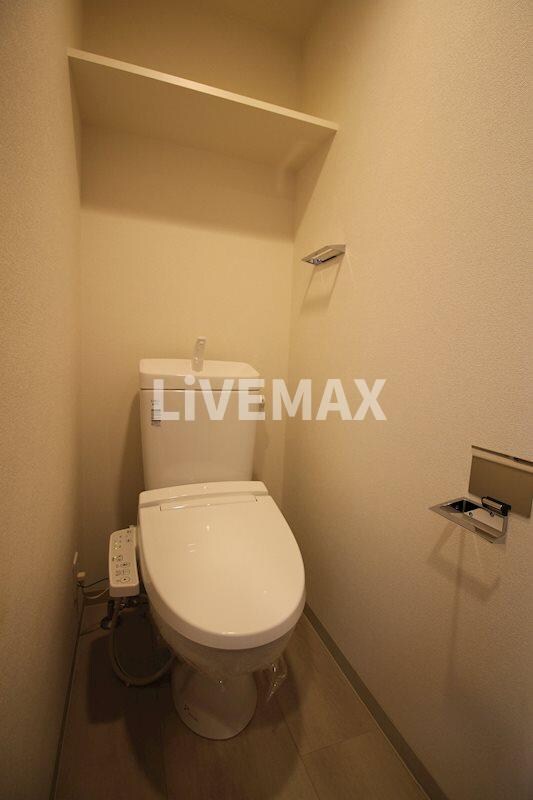 プレサンス栄ライズの物件内観写真