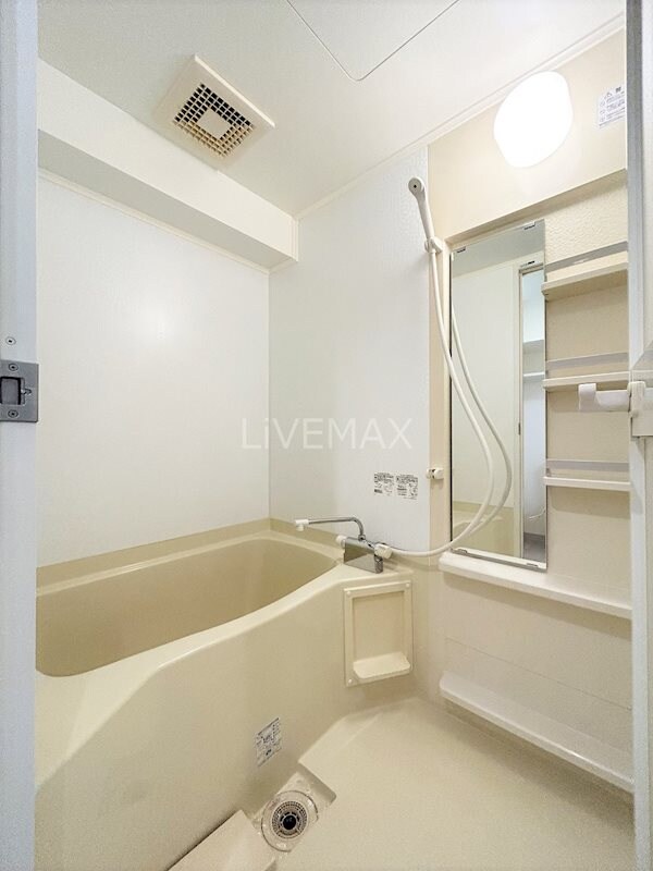 プロビデンス栄南の物件内観写真