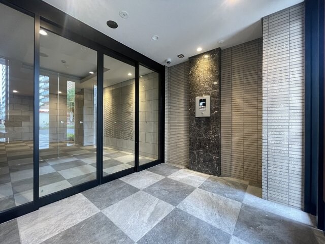 プレサンス名古屋ルクソリアの物件外観写真