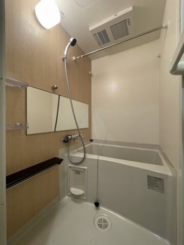 プレサンス名古屋ルクソリアの物件内観写真