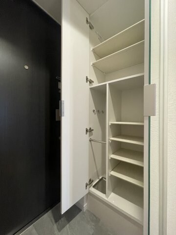 プレサンス名古屋ルクソリアの物件内観写真