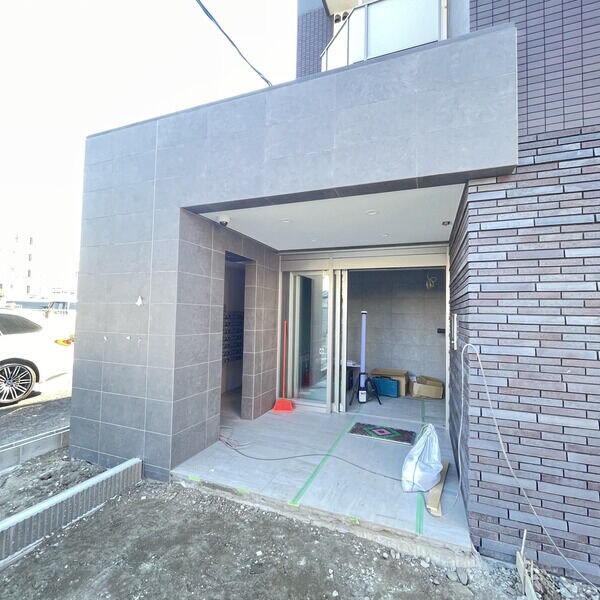 尼ケ坂駅 徒歩8分 2階の物件外観写真