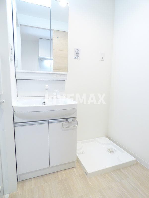 リシュドール名駅南の物件内観写真