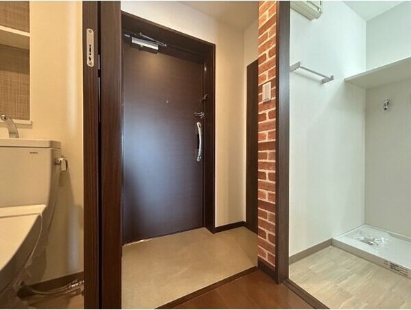 ドゥナーレ畑江通の物件内観写真