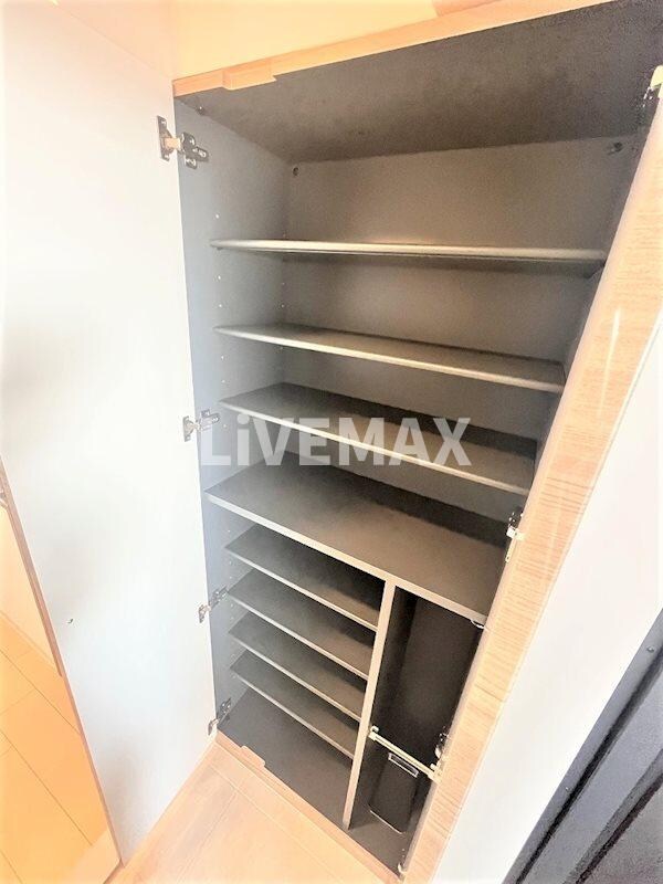 ワールドアイ名古屋城北の物件内観写真