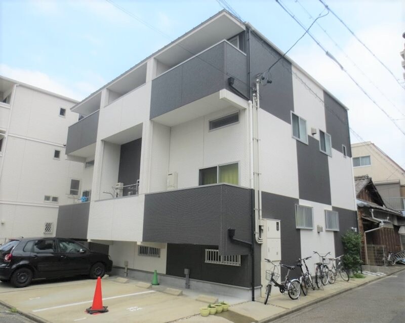 White Hills Eastの物件外観写真