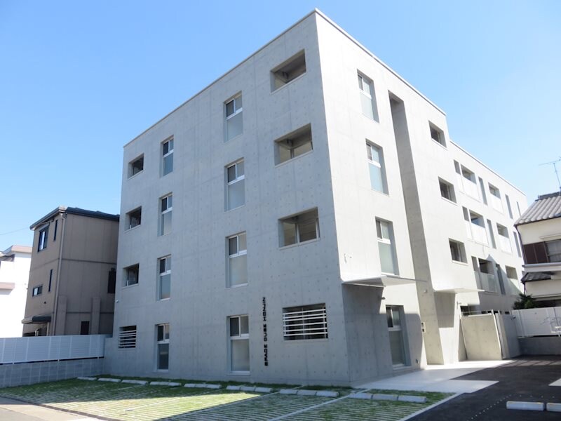 SPACE CUBE HONJINの物件外観写真