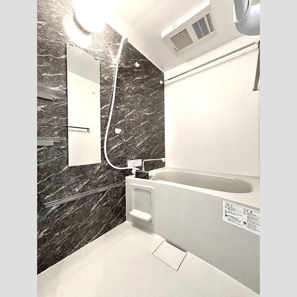 リーデンス名古屋駅西(旧:エスリードコート名古屋駅西)の物件内観写真