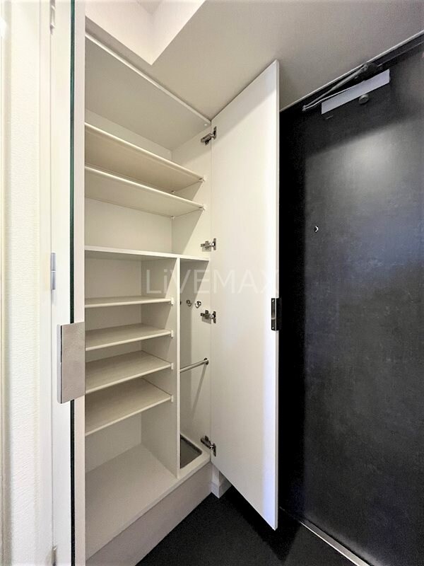 プレサンス新栄アーバンフローの物件内観写真