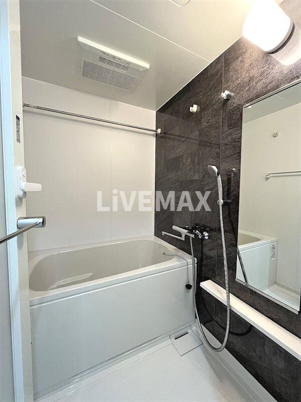 グリーンコート中島の物件内観写真