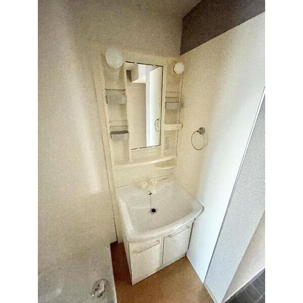 クレスト名駅西の物件内観写真