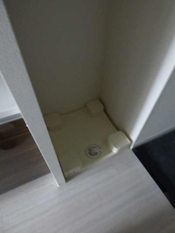 プレサンス栄フェルの物件内観写真