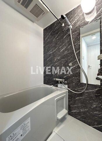 ディアレイシャス大須観音Ⅲの物件内観写真