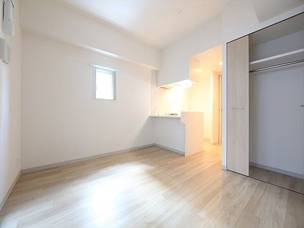 プレサンス久屋大通公園エアリーの物件内観写真