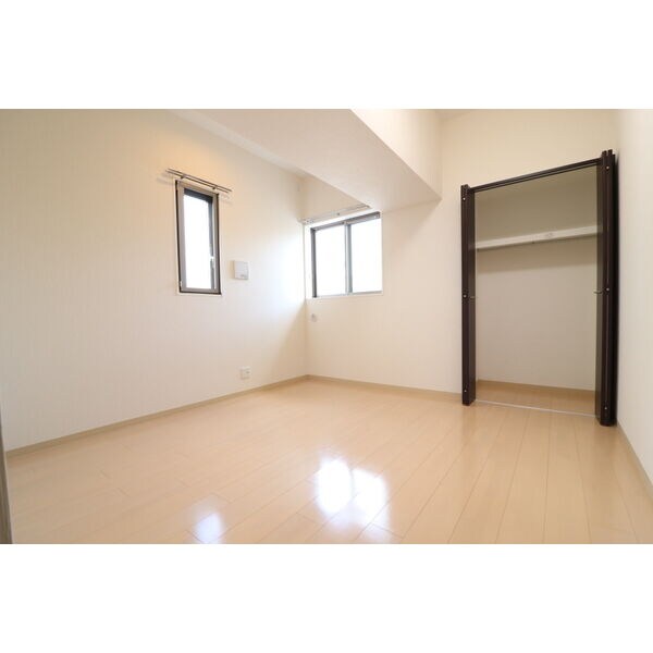 GRAN CRESTの物件内観写真