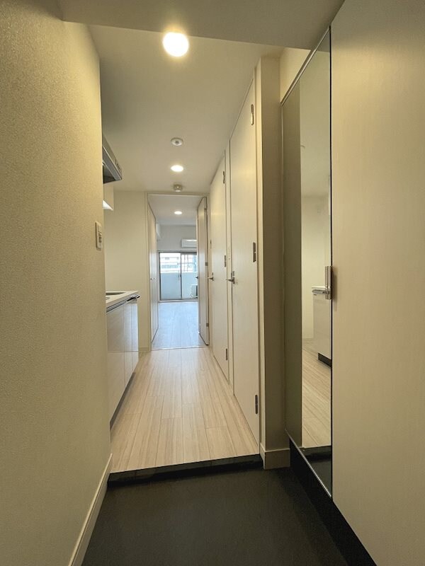 新栄町駅 徒歩1分 2階の物件内観写真