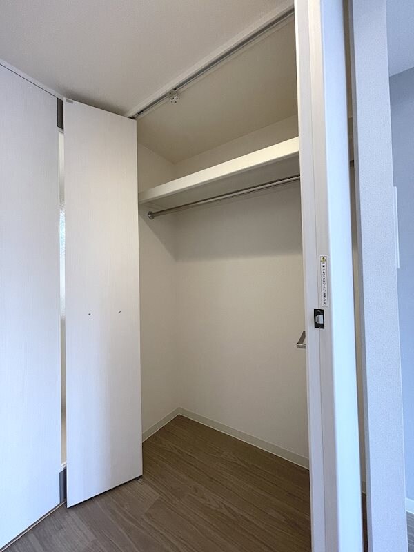 新栄町駅 徒歩1分 2階の物件内観写真