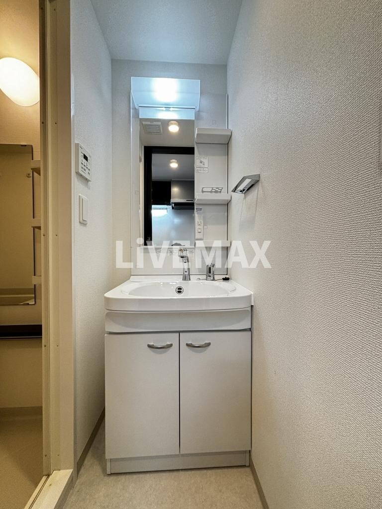 エステムコート名古屋グランツの物件内観写真