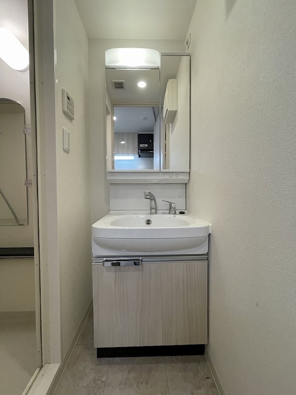 プレサンスSAKAEフロントの物件内観写真