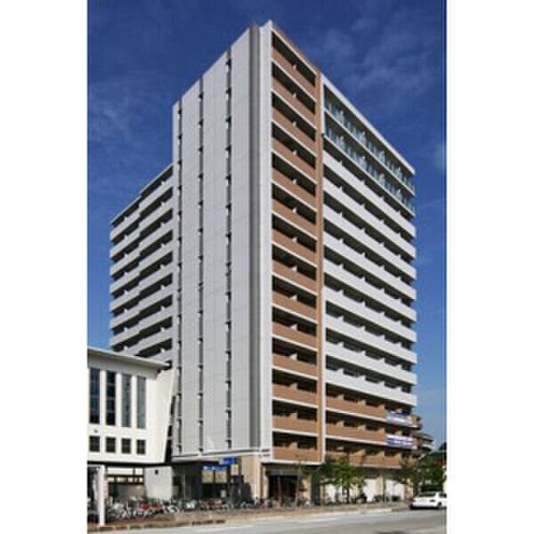 レジディア高岳の物件外観写真