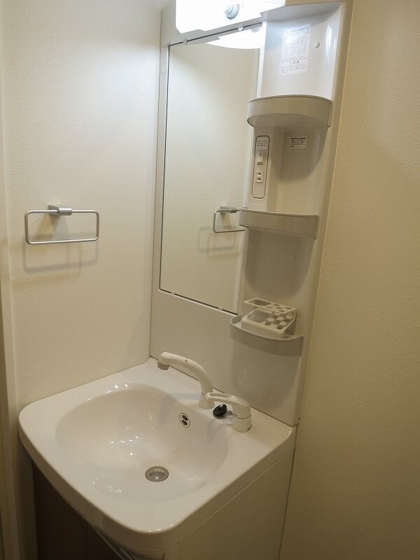 ヴィラエーデル名駅の物件内観写真