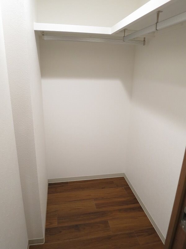 ヴィラエーデル名駅の物件内観写真