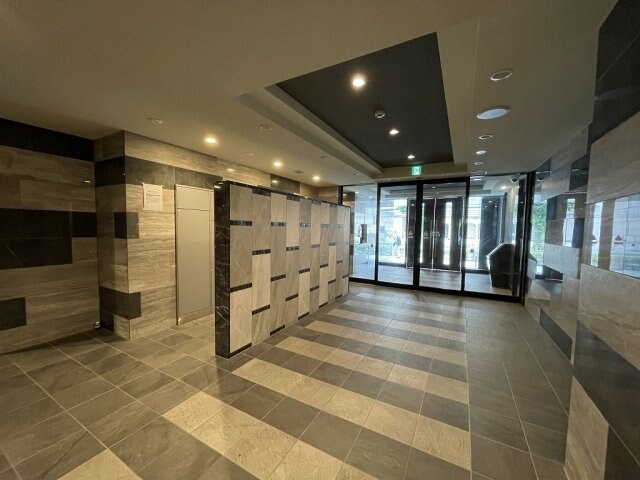 プレサンス丸の内リラティの物件外観写真