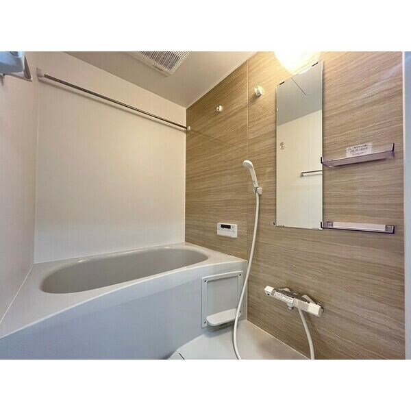 ザ・シンフォニア新栄【THE SINFONIA SHINSAKAE】の物件内観写真