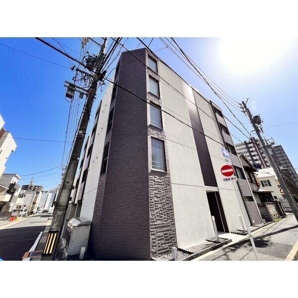 WELL COURT TENMAの物件外観写真