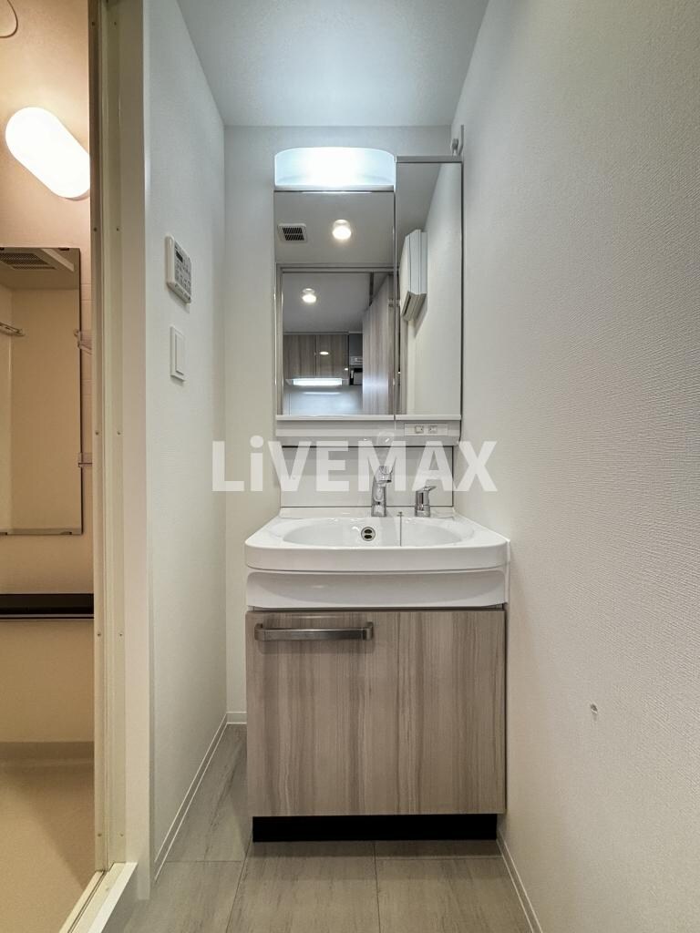 ディアレイシャス名古屋太閤通Ⅱの物件内観写真