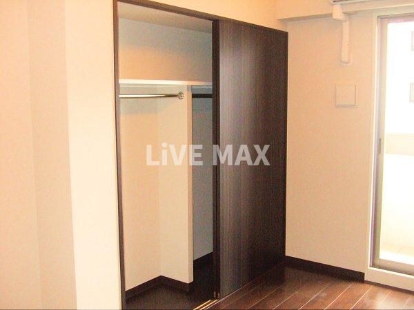 ロイジェント栄の物件内観写真