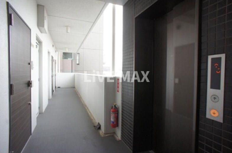 ロイジェント栄の物件内観写真