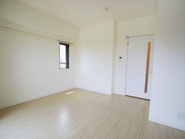 アクアヒルズの物件内観写真