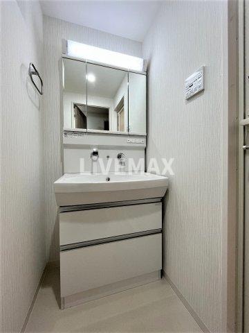 モンテーニュ名駅の物件内観写真