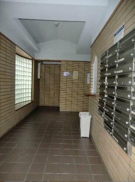 ウイングパークの物件外観写真