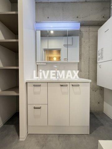 平安通駅 徒歩2分 2階の物件内観写真