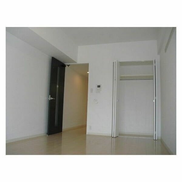 Gramercy Sakaeの物件内観写真