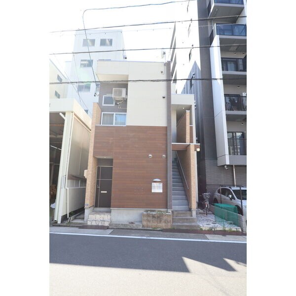 Residence Kamimaezuの物件外観写真