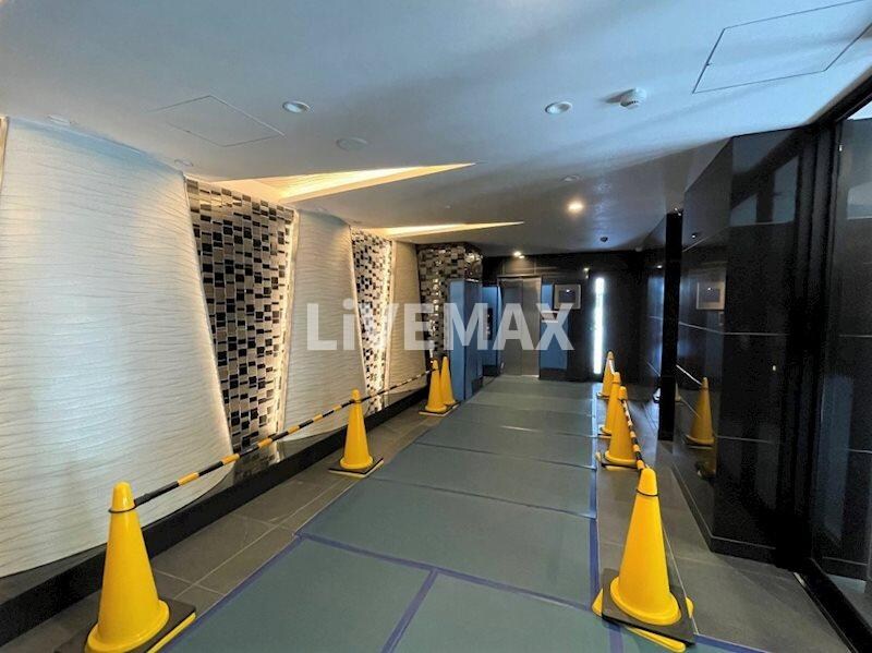 アステリ鶴舞エーナの物件外観写真