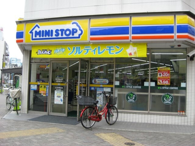 グランシャトゥ那古野の物件外観写真