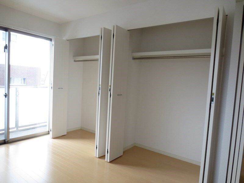 グランシャトゥ那古野の物件内観写真