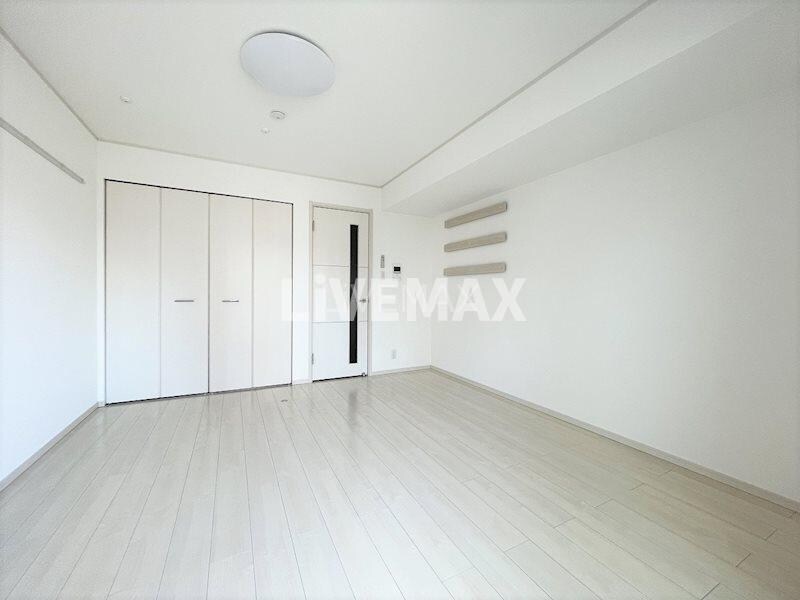 ブルースカイの物件内観写真