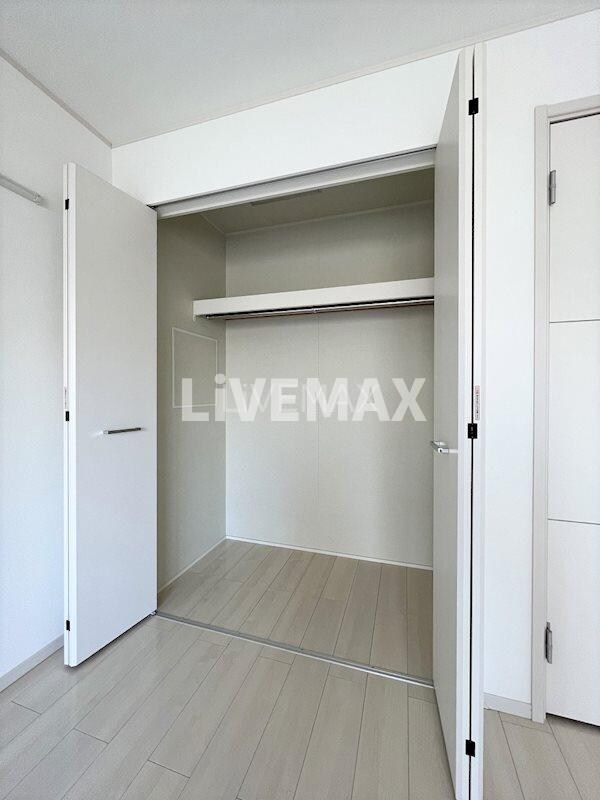 ブルースカイの物件内観写真