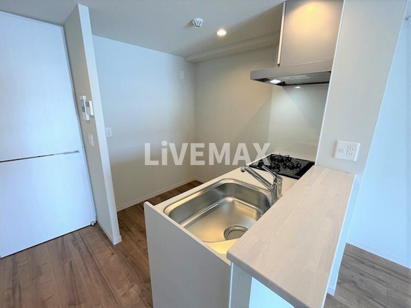 ラグゼナ浄心の物件内観写真