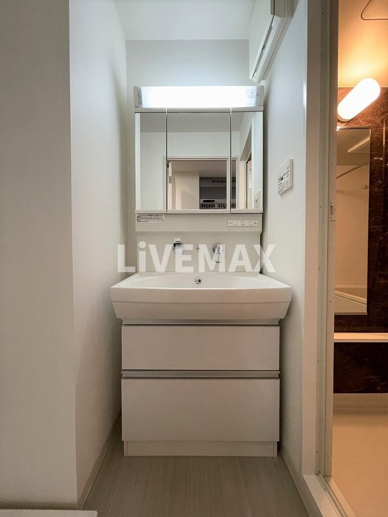 ルナ クレシエンテの物件内観写真