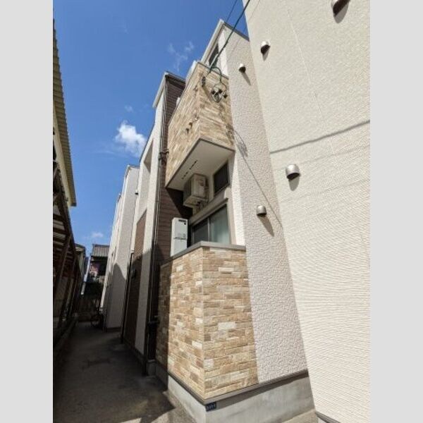 メゾンド琥珀の物件外観写真