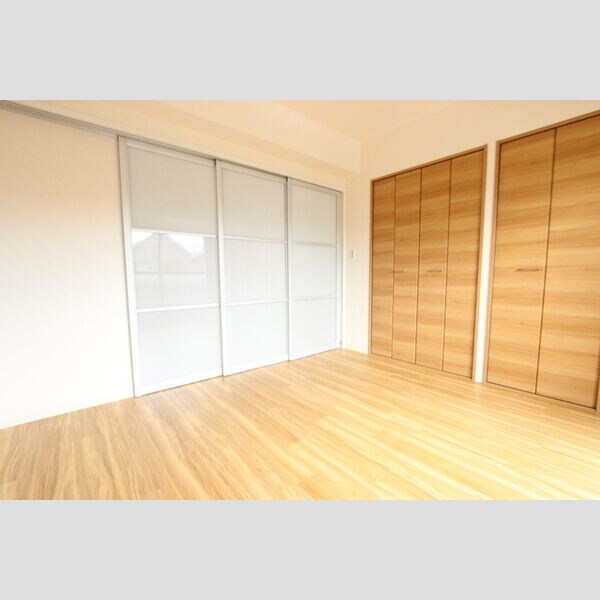 ラトレ白鳥の物件内観写真